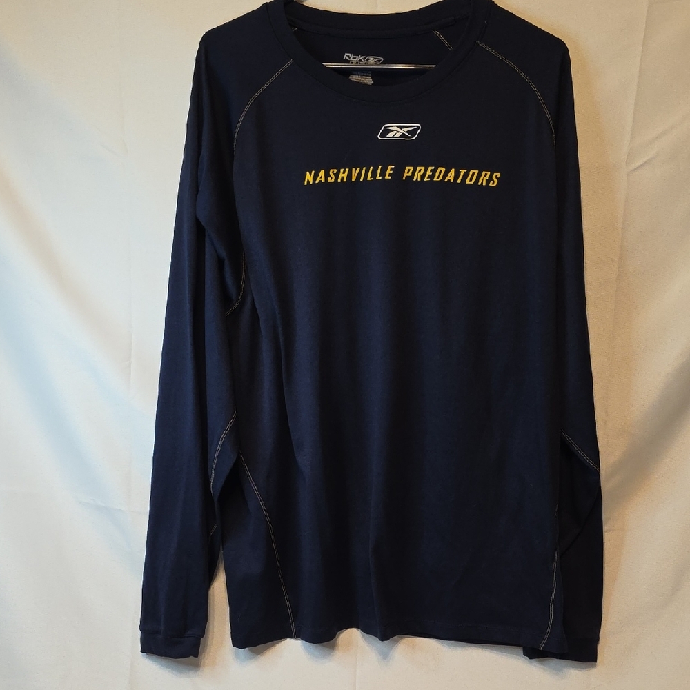 Nashville Predators Navy Blue Long Sleeved Jersey, Size XL